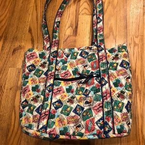 Vera Bradley iconic women’s tote bag
